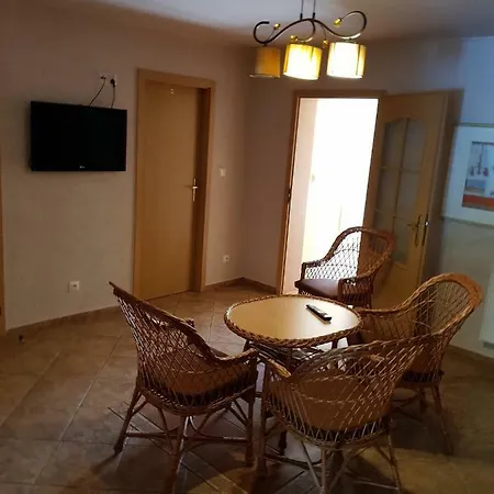 Nina * Polanica-Zdrój