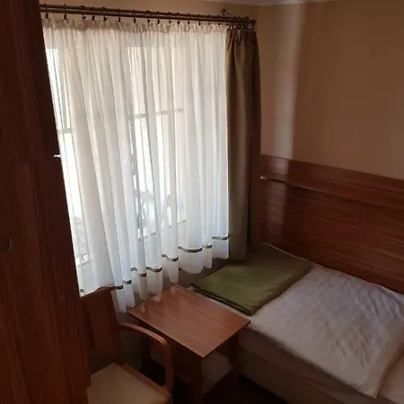 Nina * Polanica-Zdrój